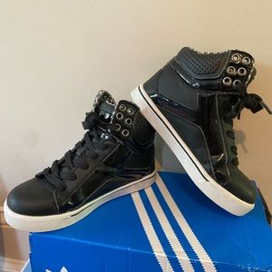 Pastry Hip Hop sneakers size 13